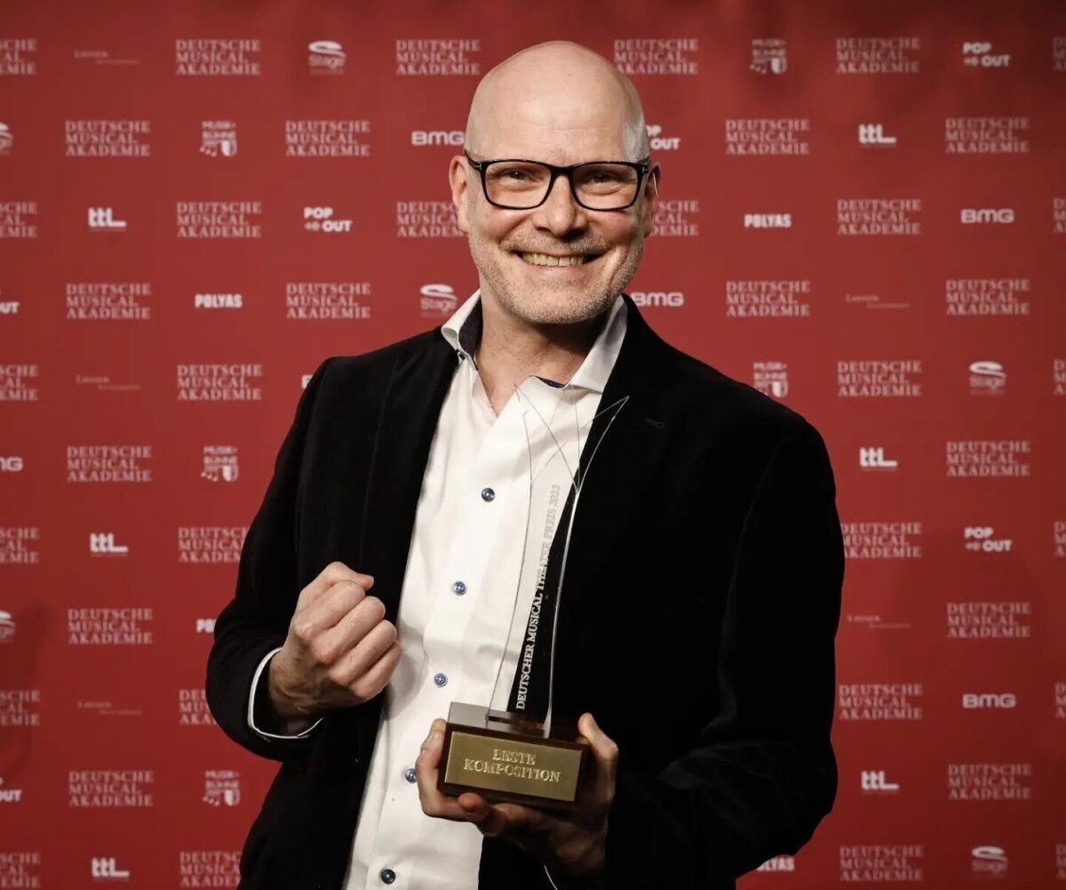 Gisle Kverndokk mottar pris